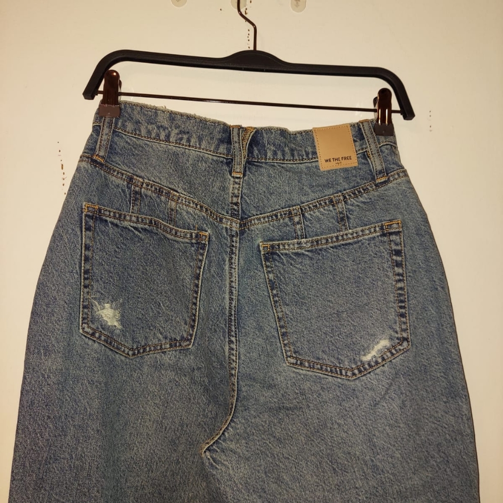 Distress Jeans - Picture 7 of 7